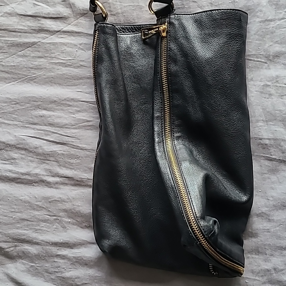 EUC Kelsi Dagger black leather bag - Picture 10 of 13